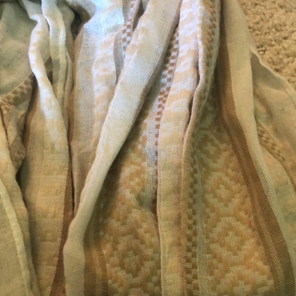 3 Infinity Scarves - Picture 4 of 5